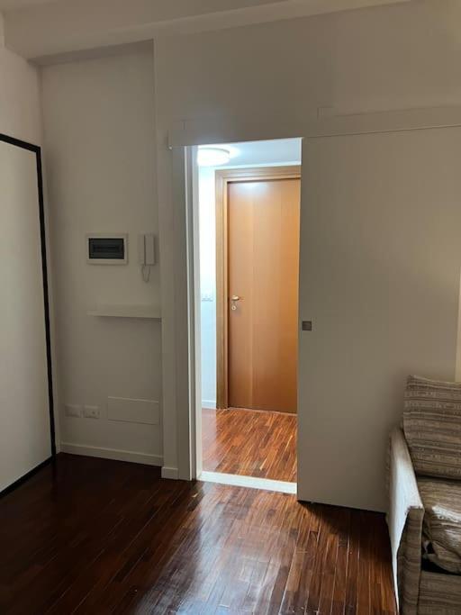 "Giulifor" - Zona Indipendenza - Risorgimento Daire Milano Dış mekan fotoğraf